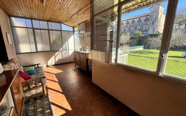 Maison à vendre    7 pièces •  Les Vans