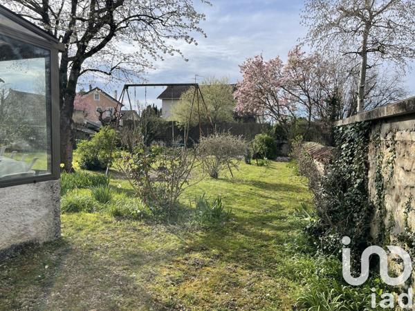 Maison 9 pièces de 210 m² à Cesson (77240)