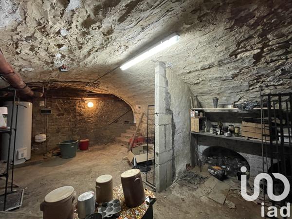 Maison 9 pièces de 210 m² à Cesson (77240)