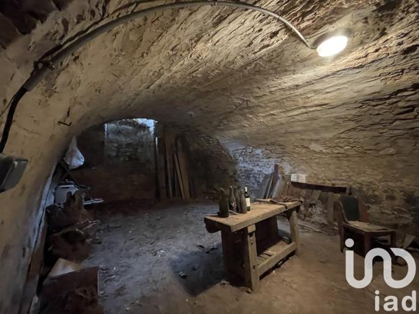 Maison 9 pièces de 210 m² à Cesson (77240)