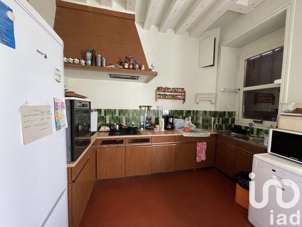 Maison 9 pièces de 210 m² à Cesson (77240)