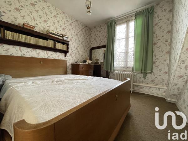 Maison 9 pièces de 210 m² à Cesson (77240)