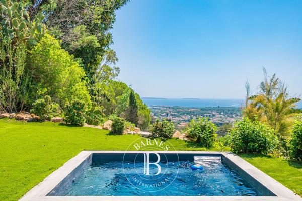 Mandelieu-la-Napoule, Villa 5 Chambres -  303 m² à vendre