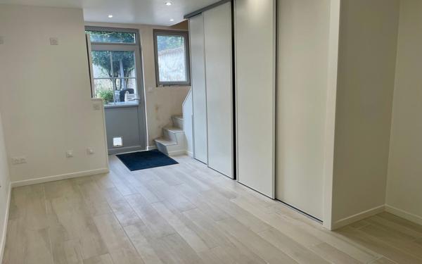 Maison à vendre    7 pièces •  Niort