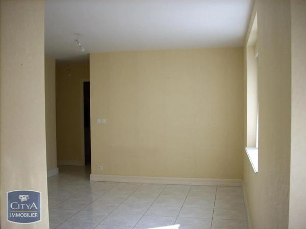 Appartement à louer 2 pièces 50.4m² Coulaines (72190)