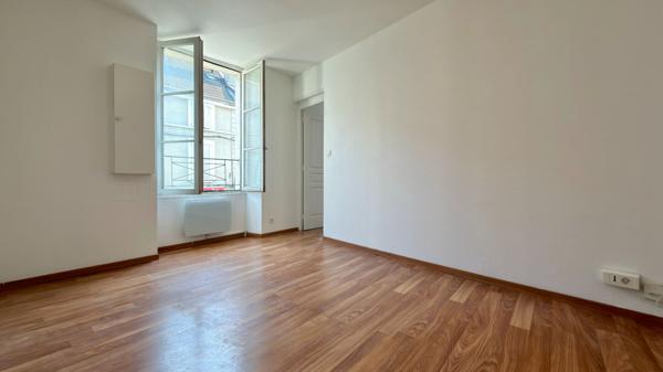 Appartement Corbeil Essonnes 2 pièce(s) 38 m2 - DPE C