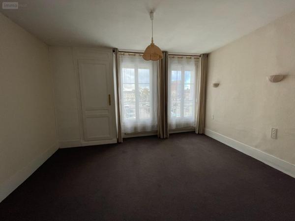 Maison de ville à louer à Le Neubourg dans l'Eure (27110), ref : sd-loclot