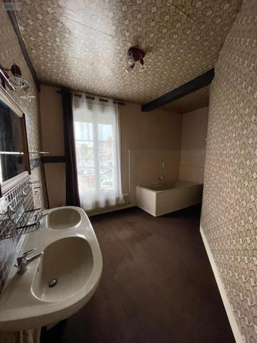 Maison de ville à louer à Le Neubourg dans l'Eure (27110), ref : sd-loclot