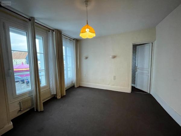 Maison de ville à louer à Le Neubourg dans l'Eure (27110), ref : sd-loclot