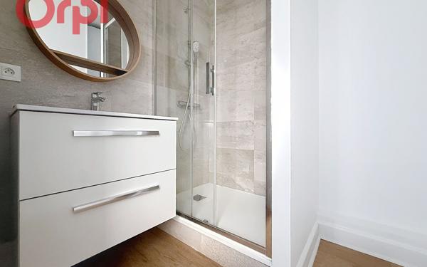 Appartement à vendre    2 pièces • 27,93 m2 Vichy