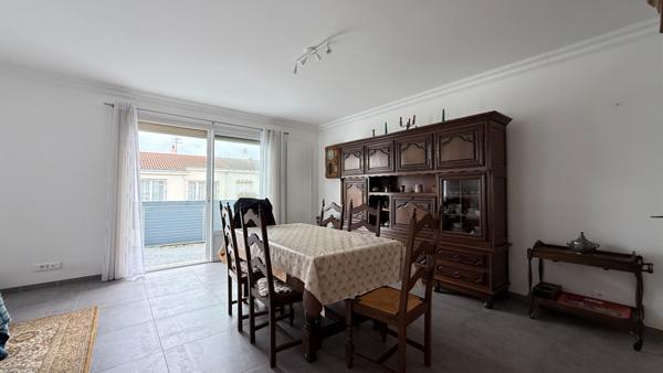 LA ROCHE SUR YON, LE BOURG, MAISON DE PLAIN PIED EXCLUSIVITE AMANDA