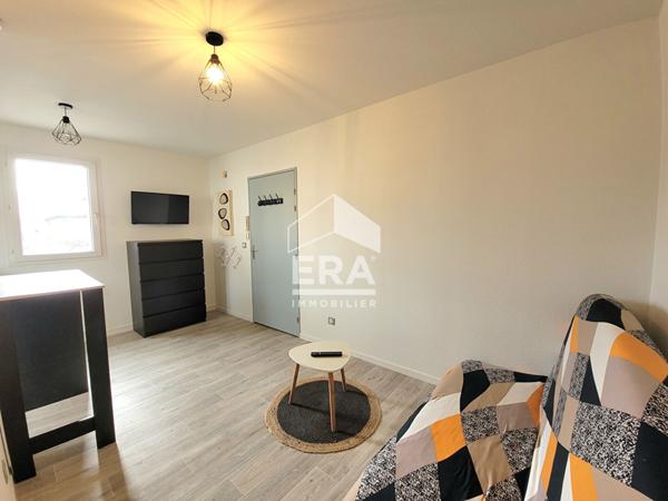 LOCATION - BILLERE TONKIN : T1 meublé de 20 m² avec balcon et parking