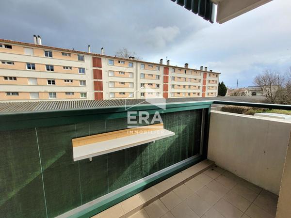 LOCATION - BILLERE TONKIN : T1 meublé de 20 m² avec balcon et parking