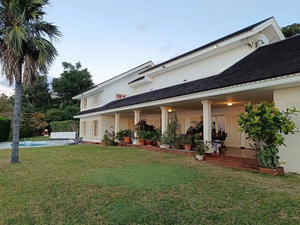 Immobilier La Montagne (97417) – Villa 350m2 – 1 144 000 €