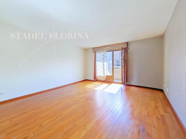 Appartement
         2 pièces
        - 52 m² Exclusivité 298 000 € *