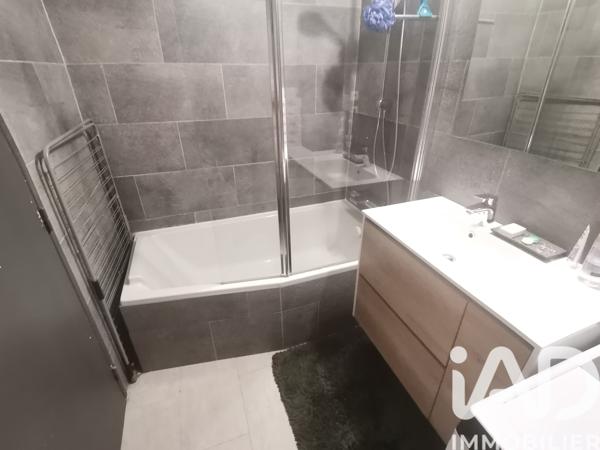 Appartement à vendre 2 pièces 52,81 m² Vitry-sur-Seine
