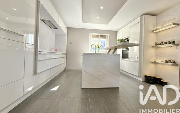 Maison à vendre 7 pièces 235 m² Guichen