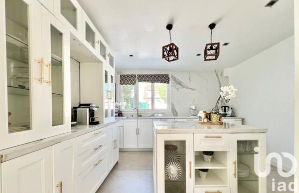 Maison à vendre 8 pièces 176 m² Chelles