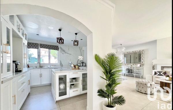 Maison à vendre 8 pièces 176 m² Chelles