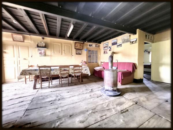 Saillagouse (66800) MAGNIFIQUE CORPS DE FERME