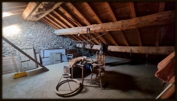 Saillagouse (66800) MAGNIFIQUE CORPS DE FERME