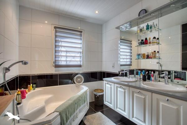 Maison 369 600 € Pazayac 5 p 120 m² DPE B