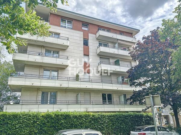 Appartement 5 min Gare ERMONT EAUBONNE- 50.85m² avec 1 chambre- une place de parking + cave et Balcon!
