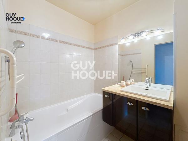 Appartement 5 min Gare ERMONT EAUBONNE- 50.85m² avec 1 chambre- une place de parking + cave et Balcon!