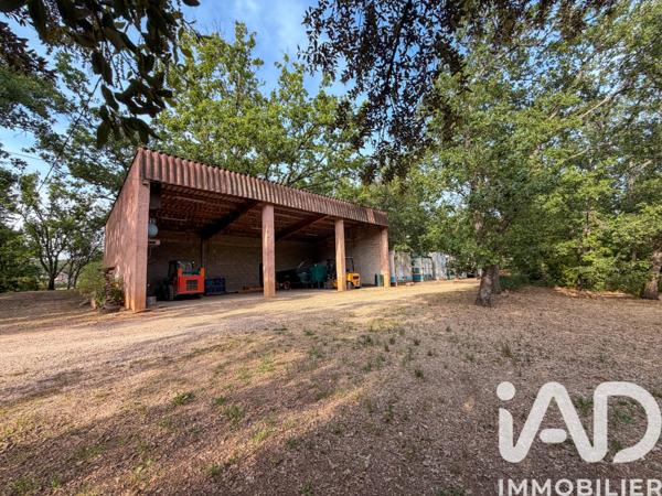 Maison à vendre 9 pièces 300 m² Cotignac