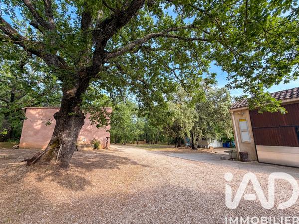 Maison à vendre 9 pièces 300 m² Cotignac