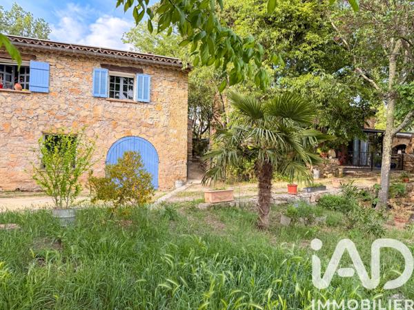 Maison à vendre 9 pièces 300 m² Cotignac