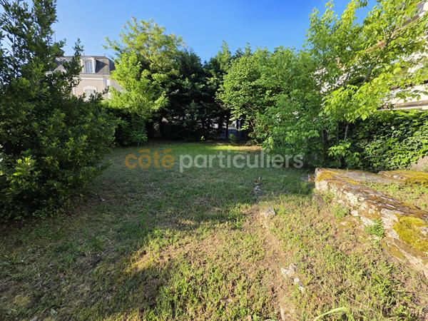 Vente
                Maison134 m² - 7 Pièces -
                    BLERE (37150)