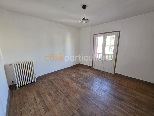 Vente
                Maison134 m² - 7 Pièces -
                    BLERE (37150)