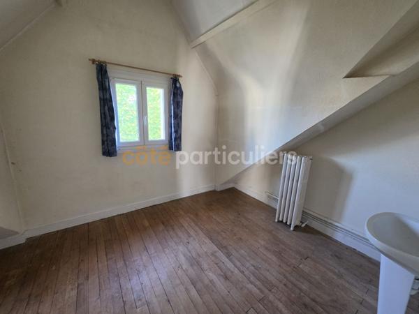 Vente
                Maison134 m² - 7 Pièces -
                    BLERE (37150)