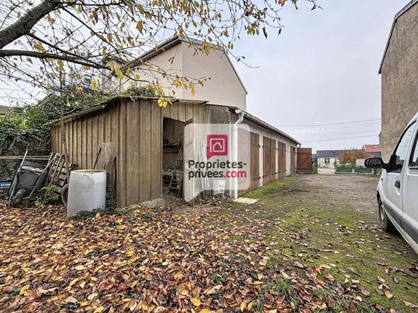 Garages Moncel Sur Seille