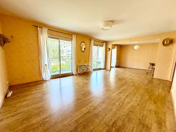 Appartement RENNES - T4 - LANDRY-  2 BALCONS - LUMINEUX- CALME - GARAGE