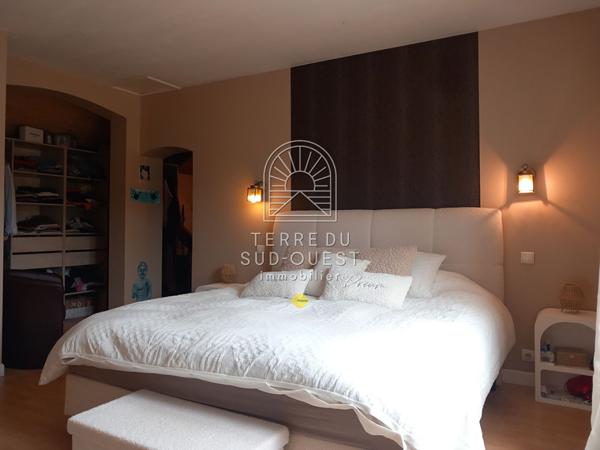 Maison 7 pièce(s) 3 chambre(s) 148.05 m²