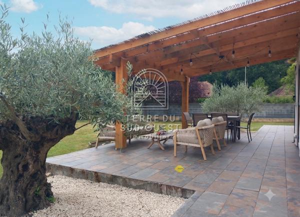 Maison 7 pièce(s) 3 chambre(s) 148.05 m²