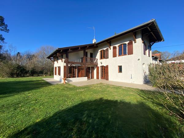 Maison Prechacq Les Bains 6 pièce(s) 192 m2 , Prechacq les bains
