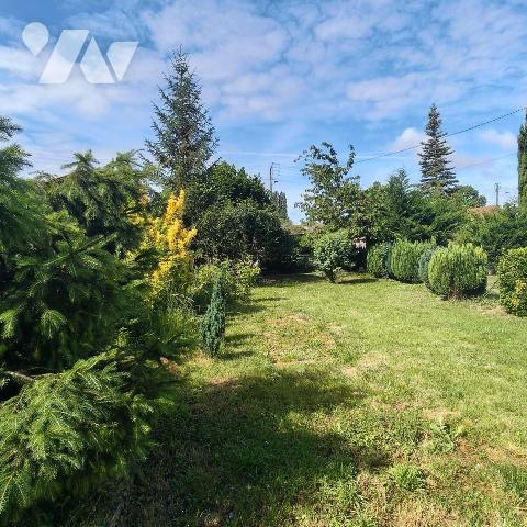 MASON A VENDRE AVEC ETANG PRIVE - au coeur de Troyes (10000) dans l'Aube (10)

- Maison des a...