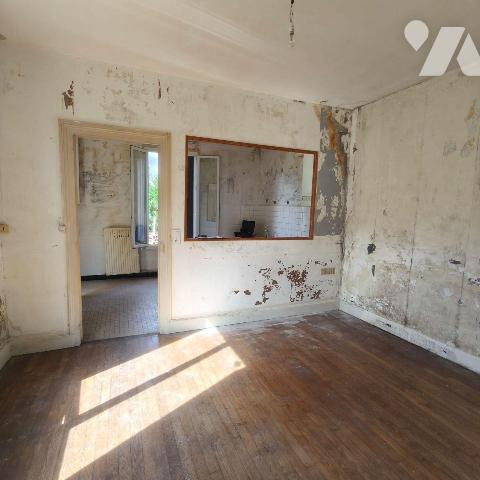 MASON A VENDRE AVEC ETANG PRIVE - au coeur de Troyes (10000) dans l'Aube (10)

- Maison des a...
