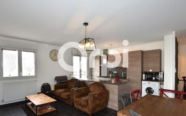 Appartement à louer    1 pièce •  Guénange