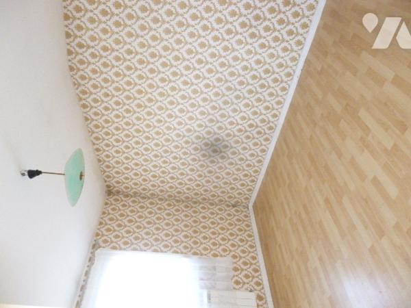 A Cosne-Cours-sur-Loire dans la Nièvre (58), dans un quartier calme et résidentiel,