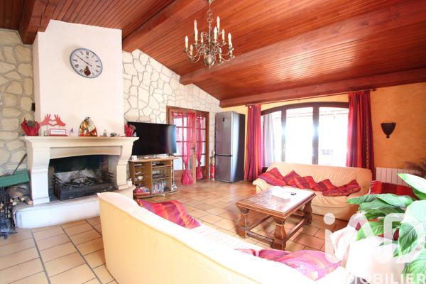 Maison à vendre 9 pièces 203 m² Souvignargues