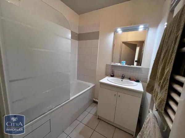 Appartement à louer 2 pièces 47.55m²