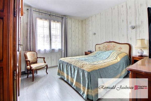 Maison sur sous sol à Chateaudun 141 m2