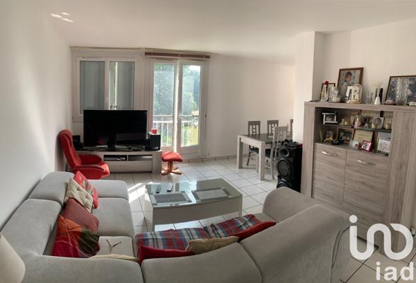 Appartement 4 pièces de 72 m² à Saint-Cyr-sur-Loire (37540)