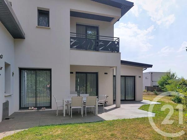 Maison à vendre  7 pièces - 130 m 2   CHOLET  - 49