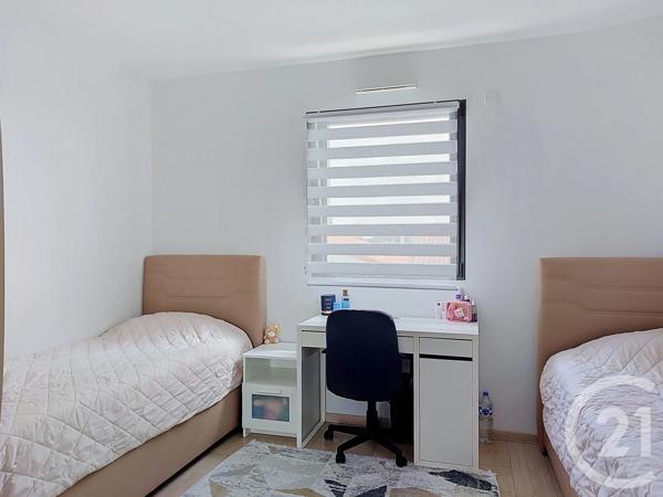 Maison à vendre  7 pièces - 130 m 2   CHOLET  - 49