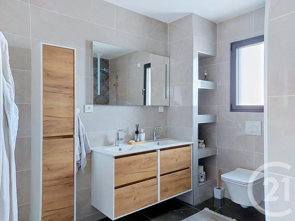 Maison à vendre  7 pièces - 130 m 2   CHOLET  - 49